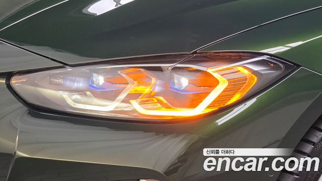 BMW i4 2022 — photo 8