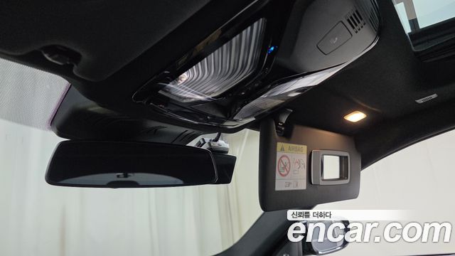 BMW i4 2022 — photo 30