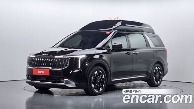 Kia Canival 2025 — photo 1
