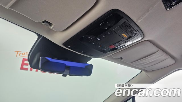 Kia Canival 2025 — photo 18