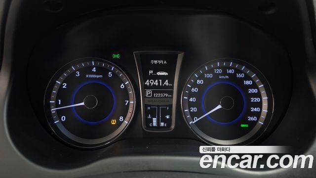 Hyundai Grandeur 2013 — photo 11