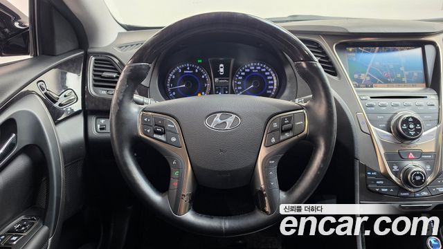 Hyundai Grandeur 2013 — photo 18