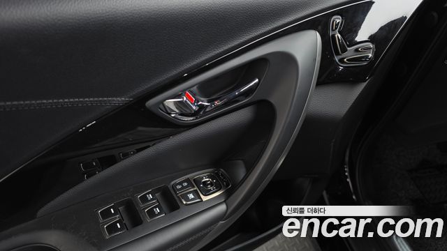 Hyundai Grandeur 2013 — photo 22