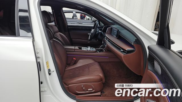 Genesis G90 2023 — photo 11