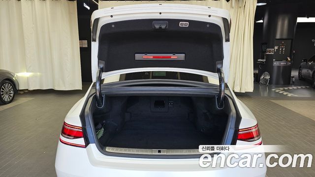 Genesis G90 2023 — photo 20