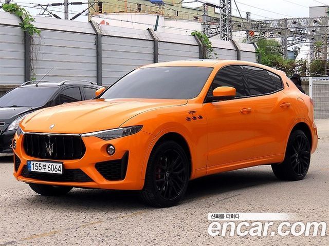 Maserati Levante 2022 — photo 2