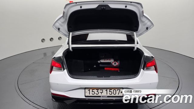 Hyundai AVANTE 2023 — photo 20