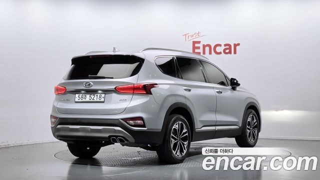 Hyundai Santafe 2019 — photo 2