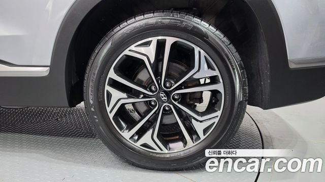Hyundai Santafe 2019 — photo 5