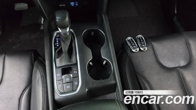 Hyundai Santafe 2019 — photo 9