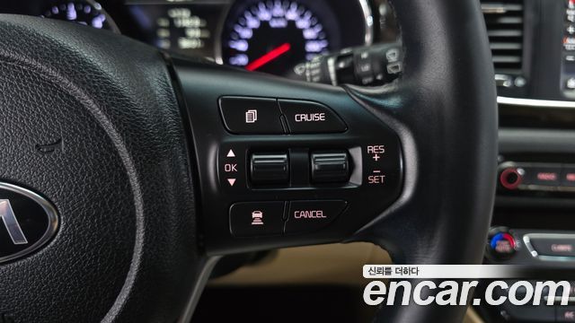 Kia Canival 2020 — photo 20