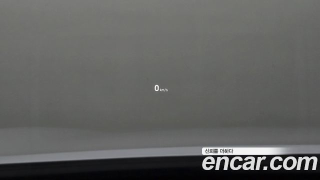 Genesis G80 2018 — photo 20