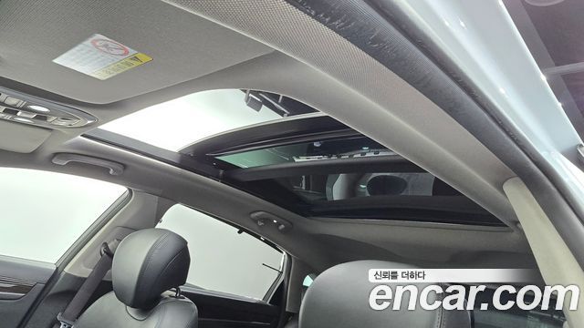 Genesis G80 2018 — photo 26