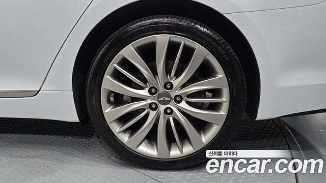 Genesis G80 2018 — photo 7