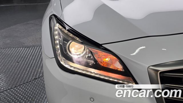 Genesis G80 2018 — photo 8