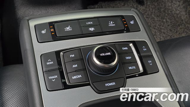 Genesis G80 2018 — photo 29