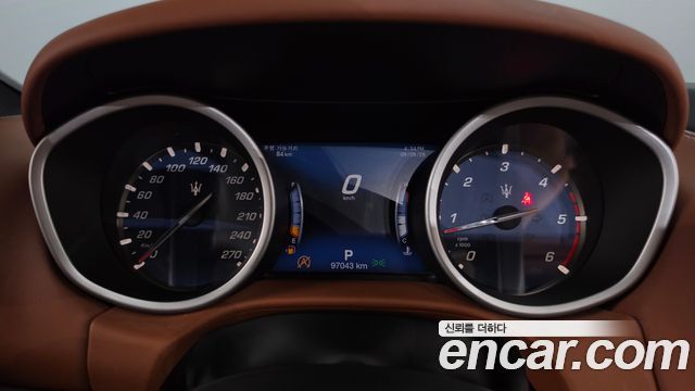 Maserati Ghibli 2018 — photo 11