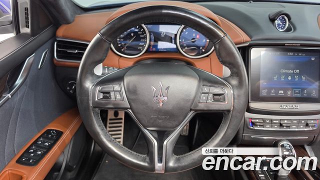 Maserati Ghibli 2018 — photo 20