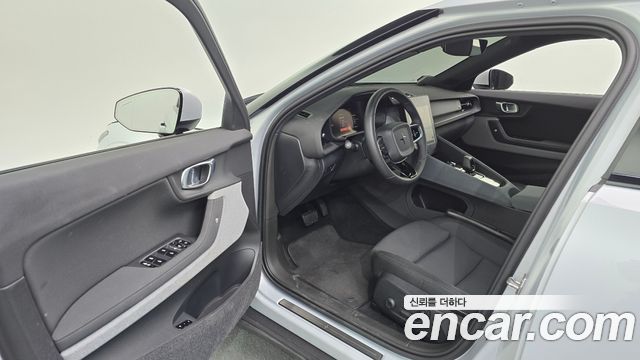 Polestar Polestar 2 2022 — photo 13