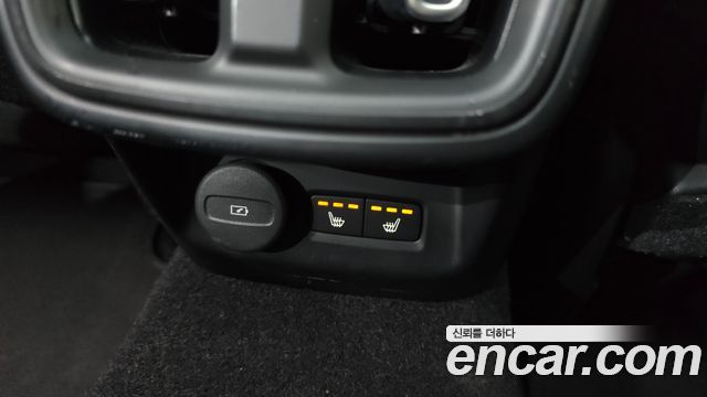 Polestar Polestar 2 2022 — photo 18