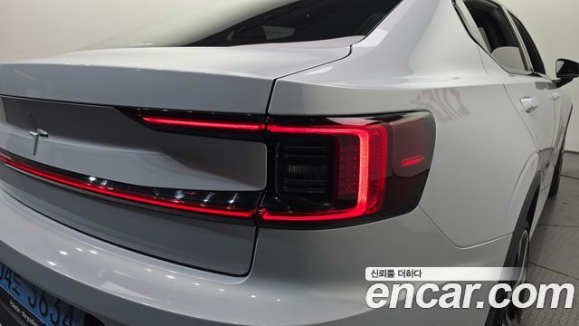 Polestar Polestar 2 2022 — photo 9