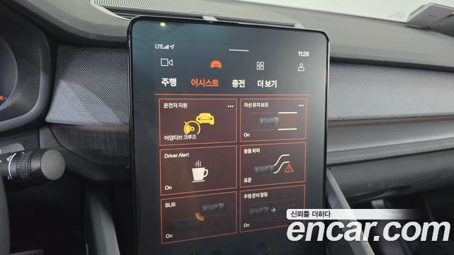 Polestar Polestar 2 2022 — photo 31