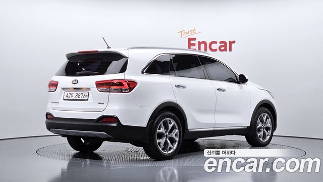 Kia Sorento 2015 — photo 2