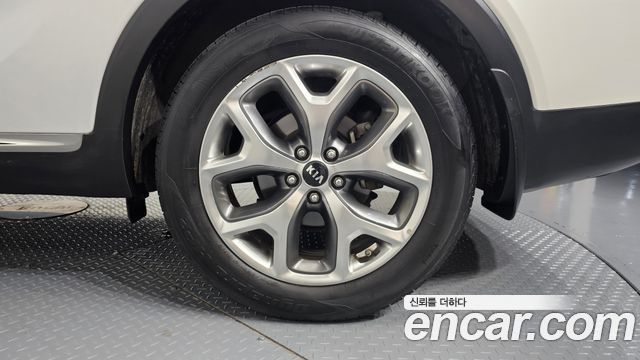 Kia Sorento 2015 — photo 7