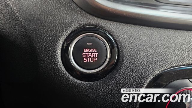 Kia Sorento 2015 — photo 28