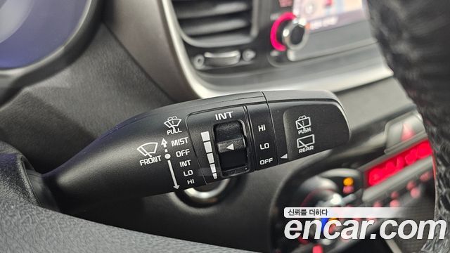 Kia Sorento 2015 — photo 31