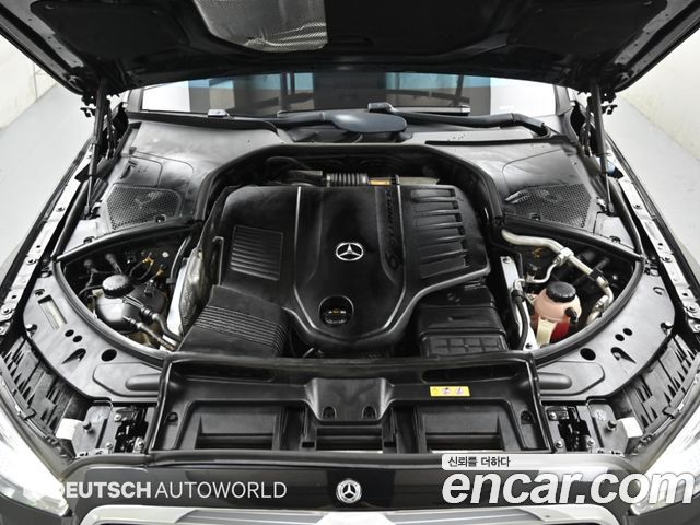Mercedes-Benz S-Class 2022 — photo 6