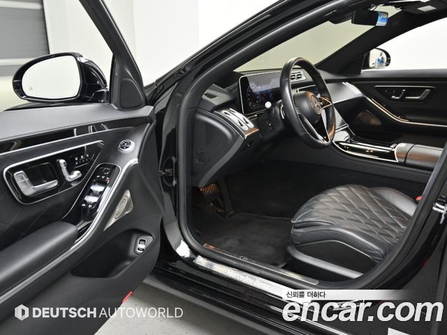 Mercedes-Benz S-Class 2022 — photo 11