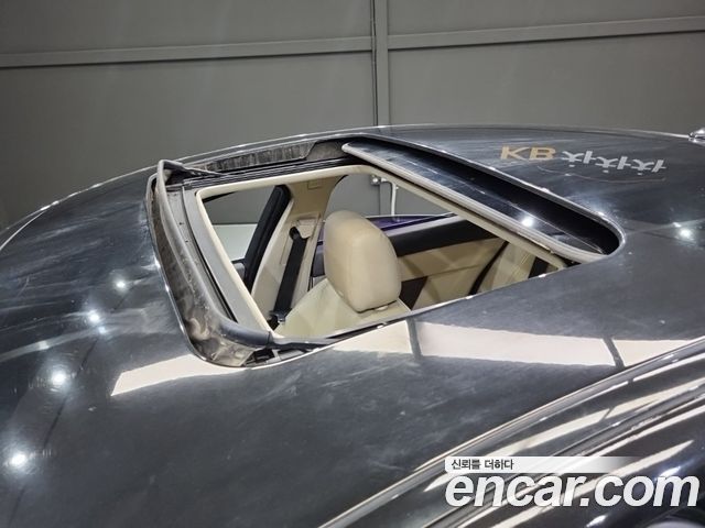 Jaguar XF 2013 — photo 18