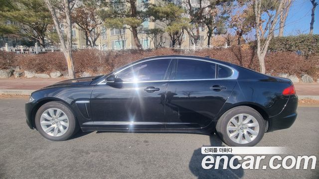 Jaguar XF 2013 — photo 19