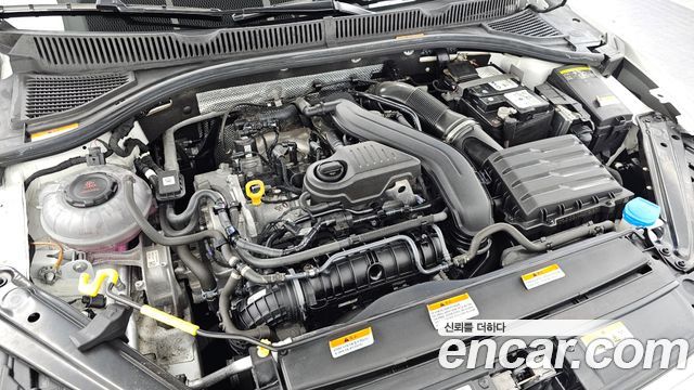Volkswagen Jetta 2023 — photo 6
