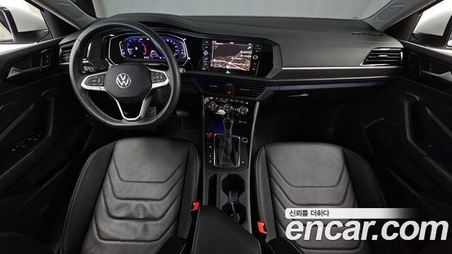 Volkswagen Jetta 2023 — photo 10