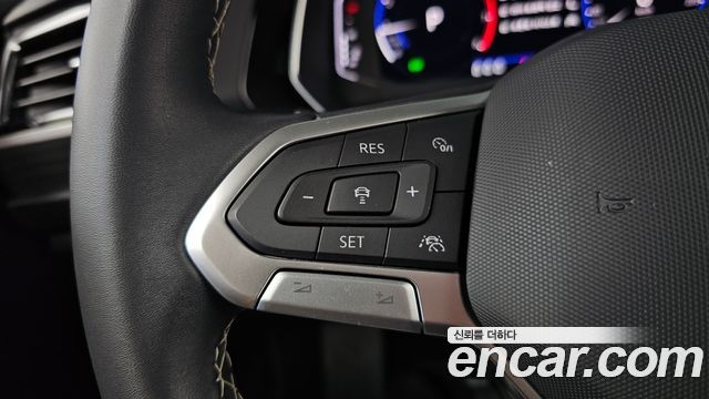 Volkswagen Jetta 2023 — photo 29