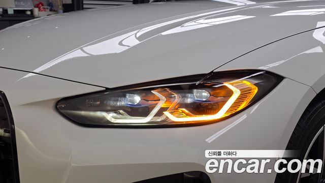 BMW i4 2023 — photo 8