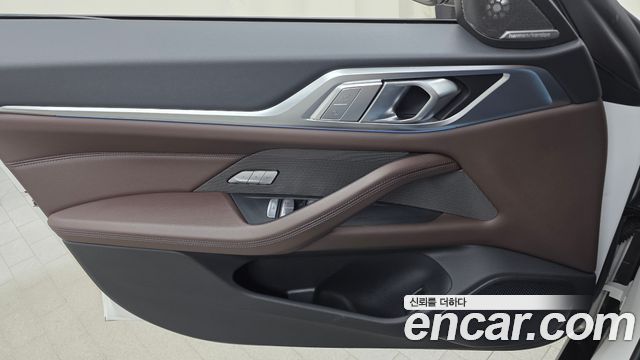 BMW i4 2023 — photo 14