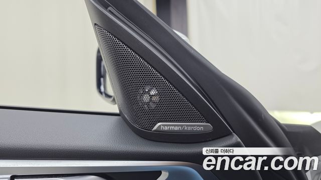 BMW i4 2023 — photo 29