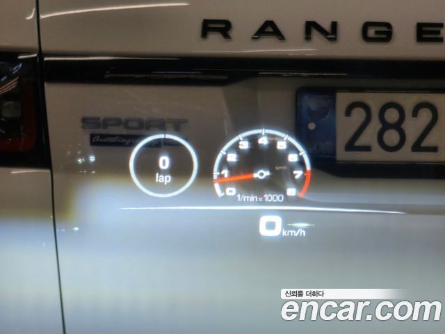 Porsche Cayenne 2022 — photo 15