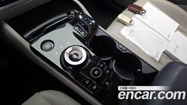 Kia Sportage 2023 — photo 12