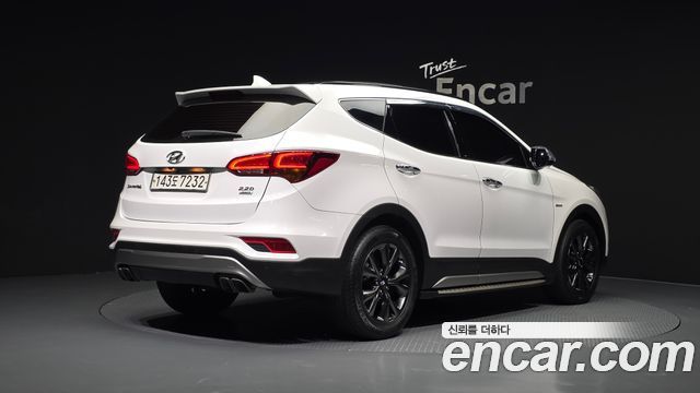 Hyundai Santafe 2018 — photo 2