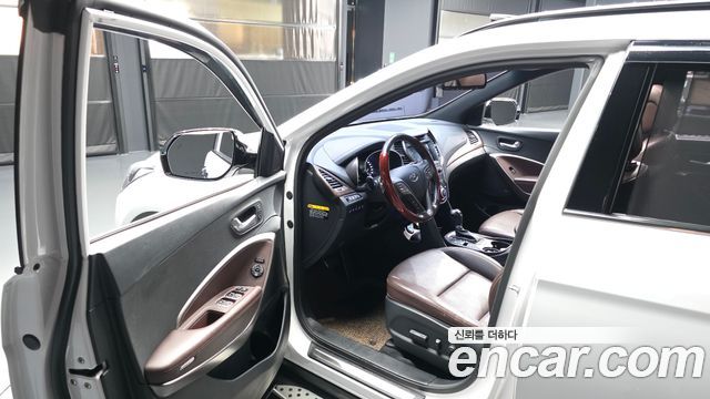 Hyundai Santafe 2018 — photo 10