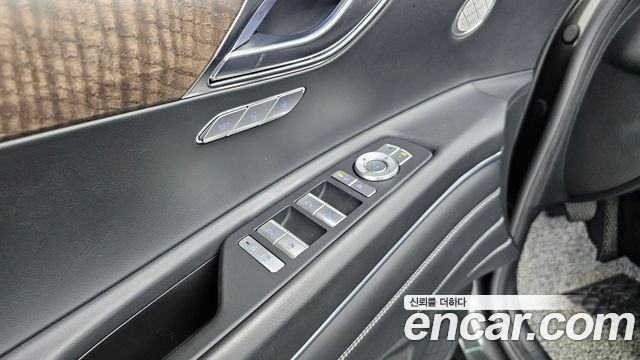 Genesis GV80 2024 — photo 27