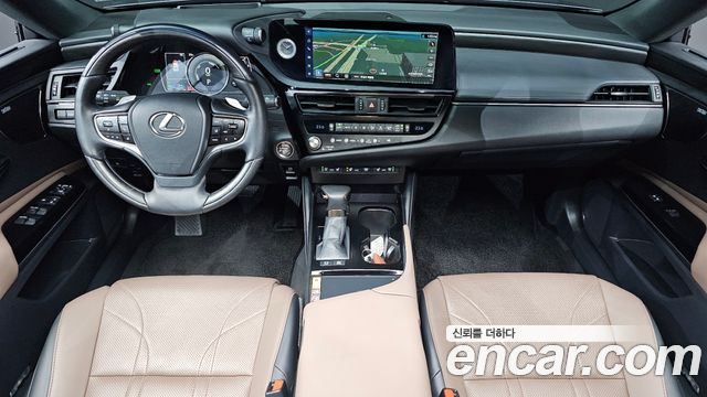 Lexus ES 2025 — photo 10