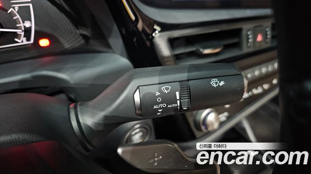 Lexus ES 2025 — photo 27