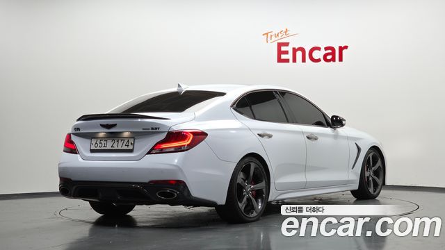 Genesis G70 2018 — photo 2