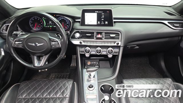 Genesis G70 2018 — photo 7