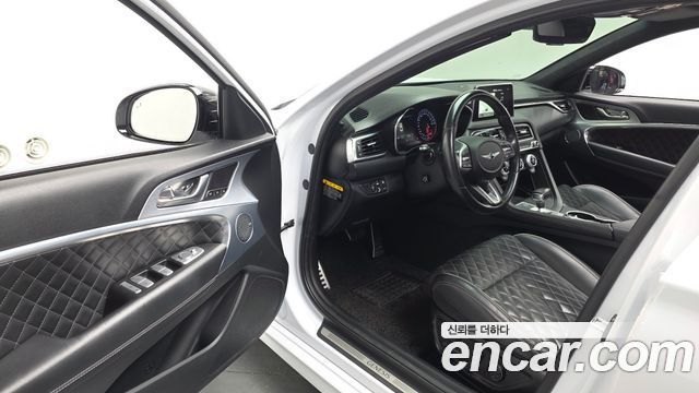Genesis G70 2018 — photo 10